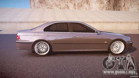 BMW 530I E39 stock white wheels para GTA 4