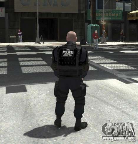 Ultimate NYPD Uniforms mod para GTA 4