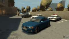 Audi S5 de color turquesa para GTA 4