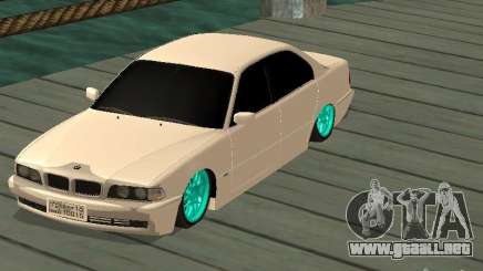 BMW 750i JDM para GTA San Andreas