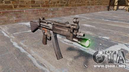 Subfusil HK MP5 con linterna para GTA 4