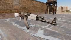 El AK-47 Chrome para GTA 4