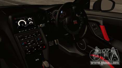 Nissan GT-R R35 2012 v2 para GTA San Andreas