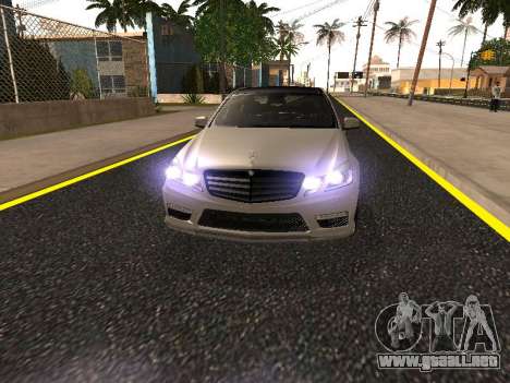 Mercedes-Benz E63 Armenian para GTA San Andreas