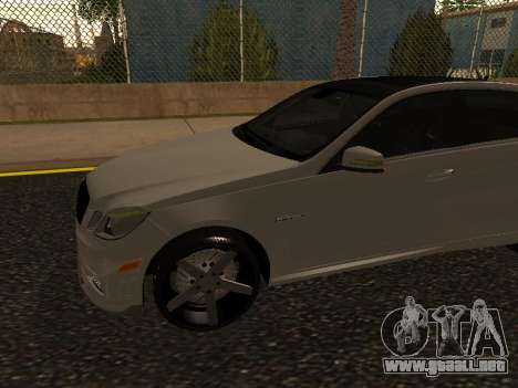 Mercedes-Benz E63 Armenian para GTA San Andreas