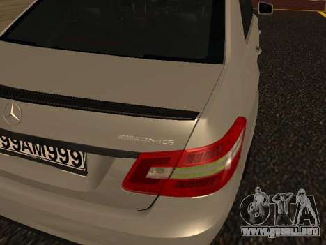 Mercedes-Benz E63 Armenian para GTA San Andreas