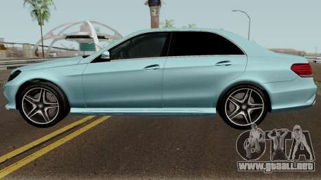 Mercedes-Benz E200 para GTA San Andreas