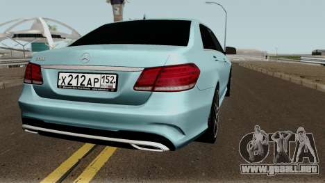 Mercedes-Benz E200 para GTA San Andreas