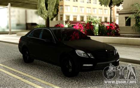 Mercedes-Benz E63 W212 para GTA San Andreas