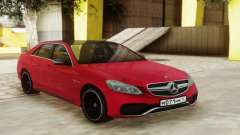 Mercedes-Benz E63 Sedan Red para GTA San Andreas