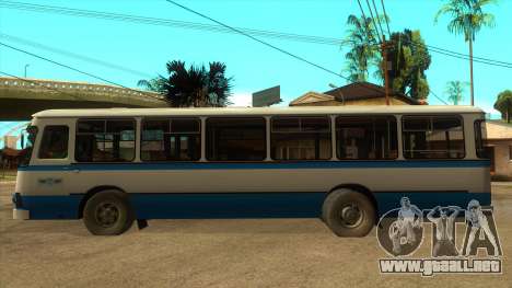 LiAz 677M Bus para GTA San Andreas