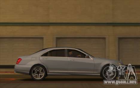 Mercedes-Benz S65 W221 AMG para GTA San Andreas