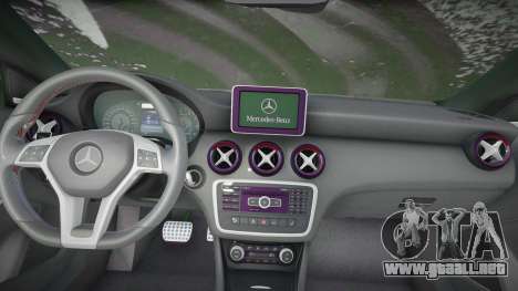 Mercedes-Benz A45 AMG Versión Invierno para GTA San Andreas