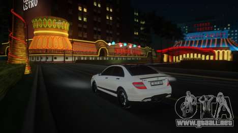 Mercedes-Benz C63s (01FF063) para GTA San Andreas