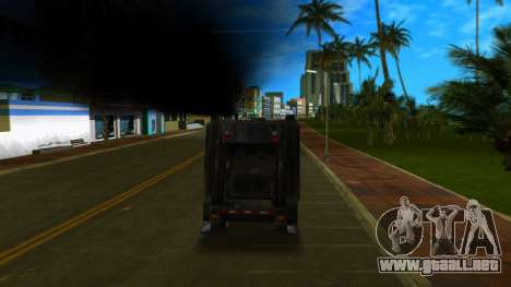 Improved exhaust for Trashmaster para GTA Vice City
